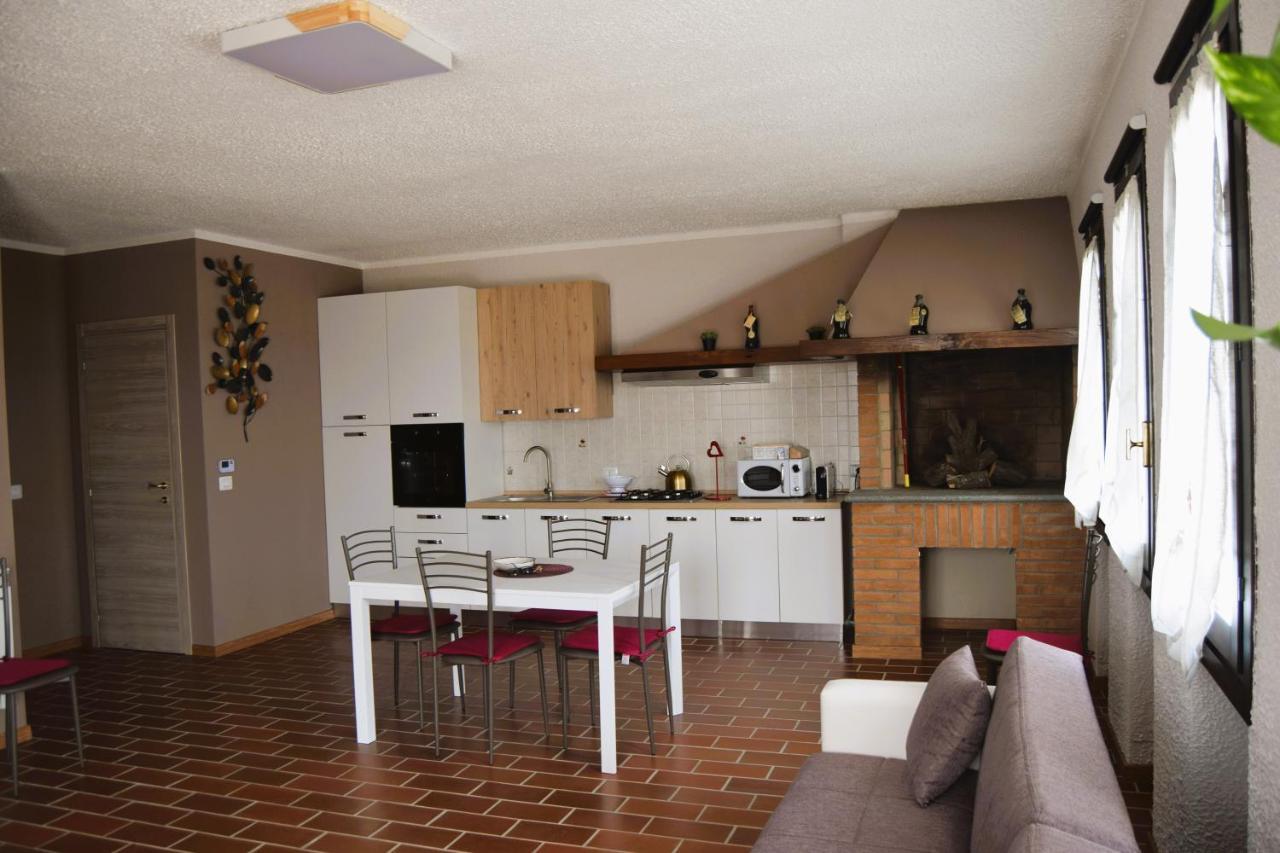 Maison Younesco - Villa Indipendente Exclusive Castagnole delle Lanze Exteriör bild