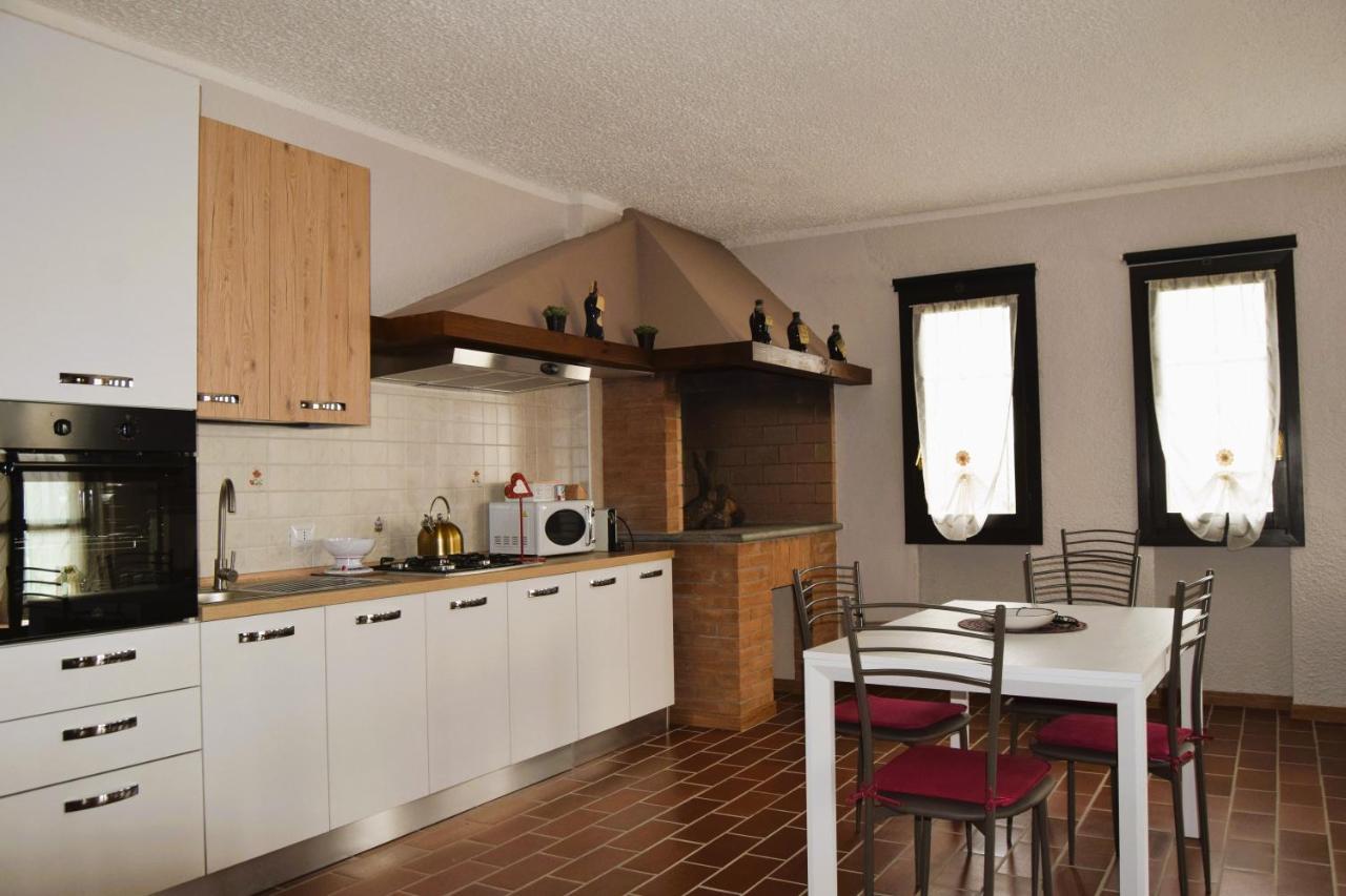 Maison Younesco - Villa Indipendente Exclusive Castagnole delle Lanze Exteriör bild