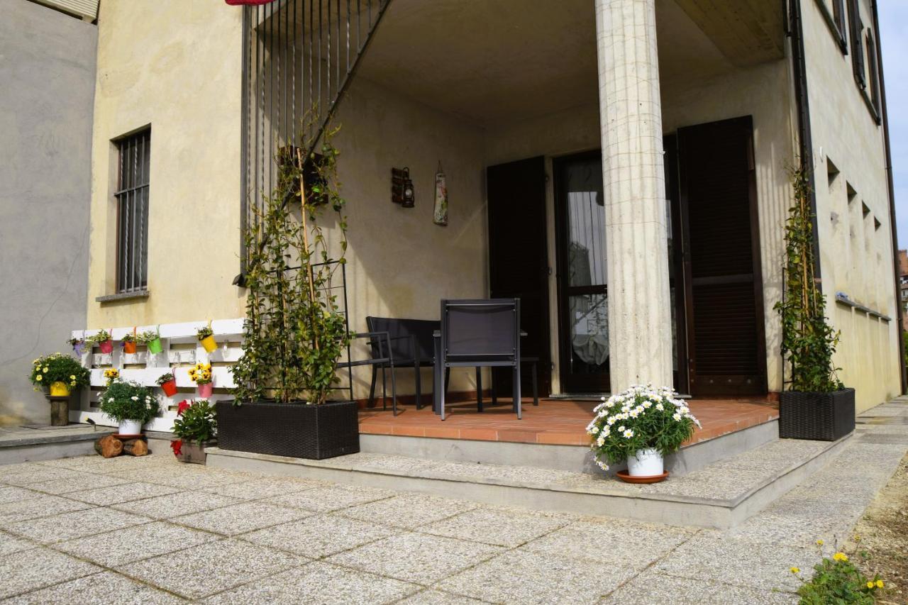 Maison Younesco - Villa Indipendente Exclusive Castagnole delle Lanze Exteriör bild