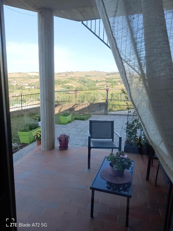 Maison Younesco - Villa Indipendente Exclusive Castagnole delle Lanze Exteriör bild